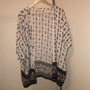 LA Hearts Short Sleeve Boho Kimono